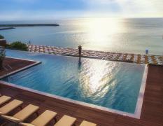 Grifid Hotel Encanto Beach MEDI SPA Dachpool mit Blick auf Strand und Meer vom Grifid Hotel Encanto Beach MEDI SPA