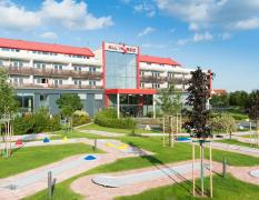 Thermenhotel ALL IN RED **** Aussenansicht des Thermenhotels ALL IN RED