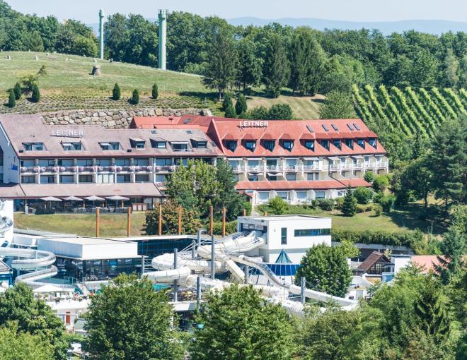 Aussenansicht des Thermalhotels Leitner