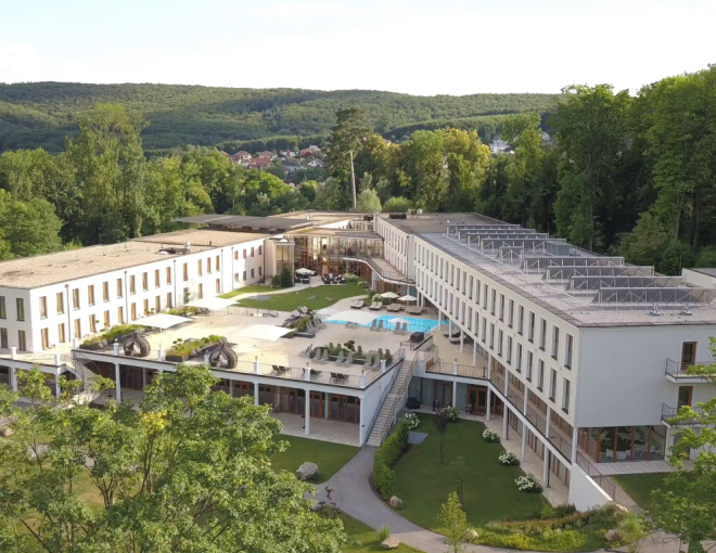Aussenansicht im Hotel Schlosspark Mauerbach